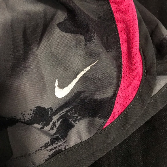 Bundle of 2 shorts - Picture 5 of 6